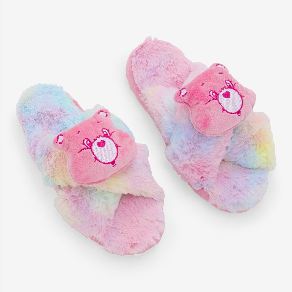 NWT Care Bears Pastel Ombre Fuzzy Slippers